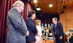 García Castiella jura su nuevo cargo de Defensor General de la Provincia de Salta