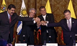 Santos y Maduro acuerdan el regreso de los embajadores y una investigación sobre la crisis fronteriza