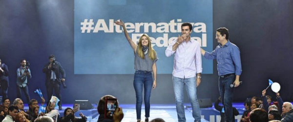 Urtubey se aleja cada vez más de los peronistas