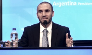 Hacia la pospandemia, entre respaldos y sospechas
