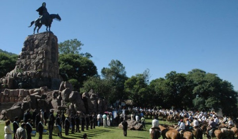 Salta se prepara para vivir un fin de semana largo a pleno