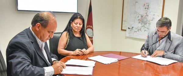 El gobierno de Sáenz y la Municipalidad de Salta firman la paz en la guerra por la Cooperadora Asistencial