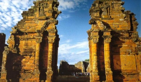 Día Internacional de Monumentos y Sitios: Patrimonio de la Conmemoración