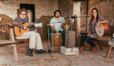 Chicano Trío y Ricardo Sanguinetti en la muestra de música independiente de Salta