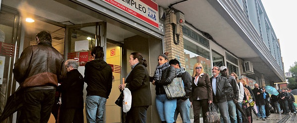 España aprueba un millar de visados de búsqueda de empleo para argentinos