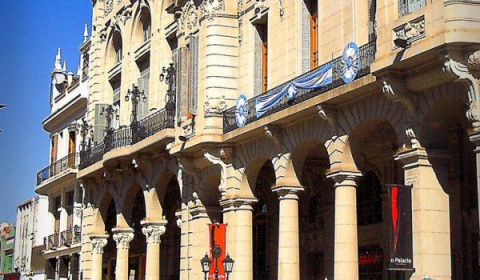 Talleres de canto y danza jazz en el Centro Cultural América
