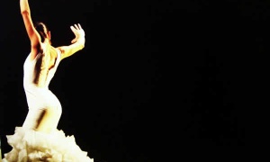 Valeria Villagra presenta 'Tú vales' contra la violencia de género en el Teatro Provincial de Salta