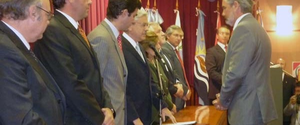 El ascenso como recompensa a la incompetencia profesional y el fracaso institucional