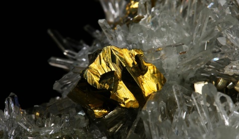 El museo itinerante de minerales MUMIN visita Salta