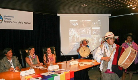 Presentación oficial del Carnaval Andino 2015 en Buenos Aires