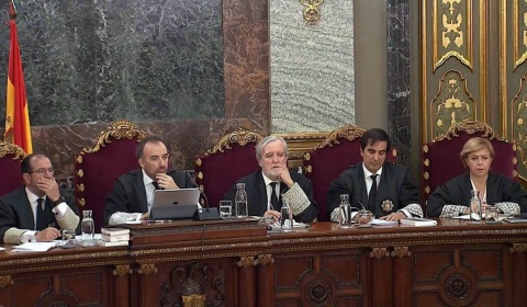 El Tribunal Supremo español condena por sedición y malversación a los independentistas catalanes en prisión