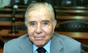 Un tribunal anula el sobreseimiento de Carlos Menem por la explosión de Río Tercero