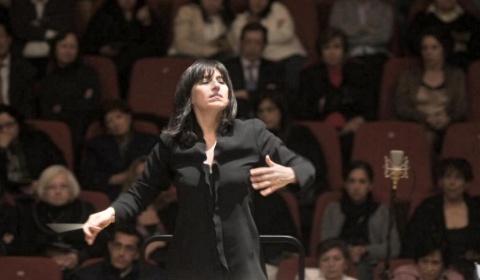Concierto debut de Nathalie Marin, nueva directora de la Orquesta Sinfónica de Salta