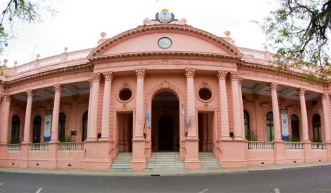 Los gobernadores de Salta y Corrientes firmarán tres convenios de colaboración