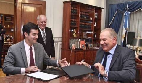 Salta firma un convenio de 'asistencia recíproca' con la Universidad de La Matanza