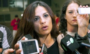 La Policía de Urtubey humilla a la mujer de un sindicalista detenido
