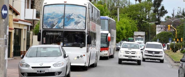 Salta, capital nacional del mal estacionamiento