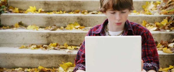 La pandemia profundiza la brecha digital entre los adolescentes, según un estudio