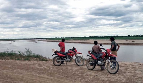 El gobierno de Salta asiste a los afectados por la crecida de los ríos Pilcomayo y Bermejo