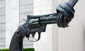 Estados Unidos tiene la obligación de proteger a sus ciudadanos de los tiroteos masivos