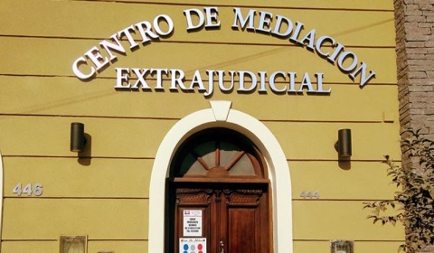 Clausurado en Orán un centro de mediación no registrado y denunciados sus propietarios por ejercicio ilegal
