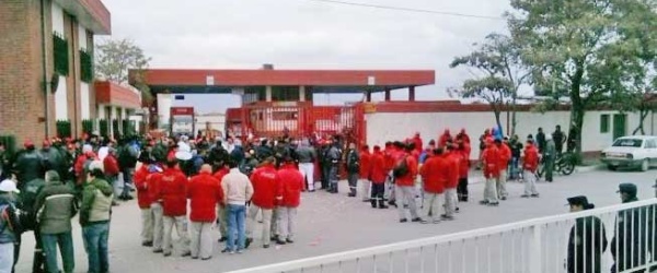 La Coca Cola de Salta readmite a 31 de los 51 trabajadores despedidos