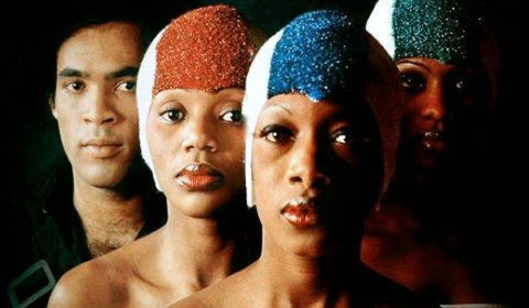 Espectáculo musical de Boney M y Maizie Williams en el Teatro Provincial de Salta