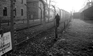 'No podemos dejar que Hitler gane ahora', el mensaje de los sobrevivientes del Holocausto