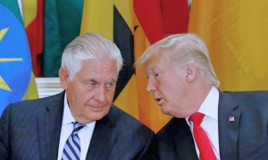 Trump destituye a Tillerson como Secretario de Estado y nombra en su lugar al director de la CIA