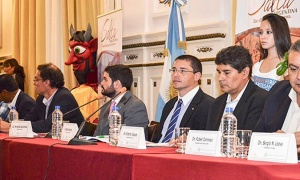 El Ministro de Cultura y los intendentes presentan el calendario turístico de verano