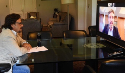 Sáenz firma un acuerdo para invertir 100M de pesos en la lucha contra el coronavirus