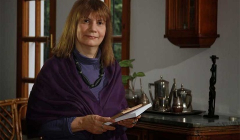Día de las Escritoras: El esfuerzo cotidiano de las mujeres