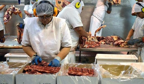 Experta de la ONU alerta de formas de esclavitud ocultas en las cadenas de producción