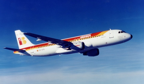 Iberia reducirá su plantilla en 13.900 empleados durante tres meses