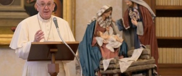 El Papa comparte en el primer ángelus del año sus deseos de solidaridad y paz para 2021