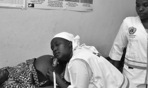 Las mujeres siempre están presentes donde se necesita ayuda humanitaria