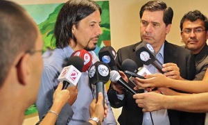 Parodi visita el call center de la futura línea 148 de atención ciudadana