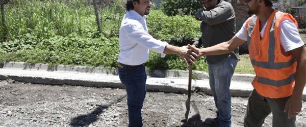 Gustavo Sáenz supervisa obras municipales en la zona norte de Salta