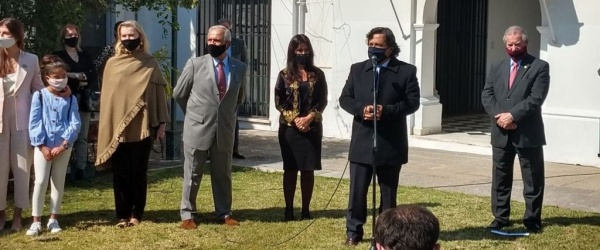 Para disgusto de los güemesianos, Sáenz llama a Roberto Romero ‘el padre de la patria chica’