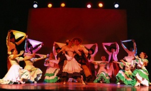 El Ballet Salta celebra sus 46 años en el Teatro Provincial