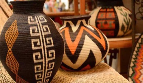 Artesanías y feria de diseño en la Casa de la Cultura de Salta