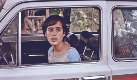 Viernes de cine con 'Tarde para morir joven' y 'Familia sumergida'
