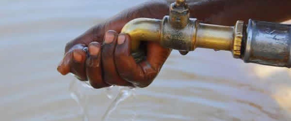 El gobierno proyecta ampliar la red de agua en Seclantás