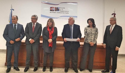 La Escuela de la Magistratura de Salta homenajea a sus antiguos directores