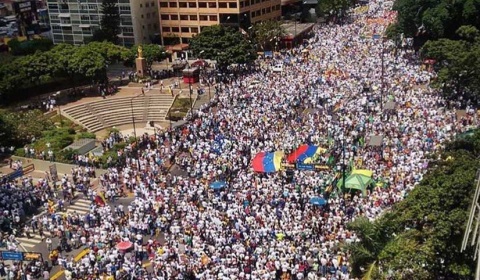 La marcha opositora contra el régimen venezolano toma las calles de Caracas