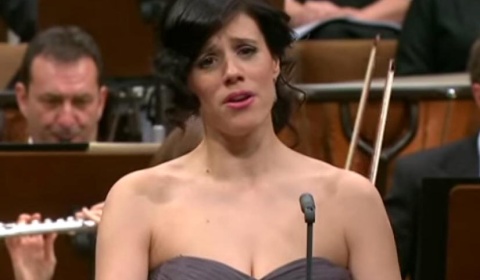 La mezzosoprano Lorena Valero en concierto con la Orquesta Sinfónica de Salta