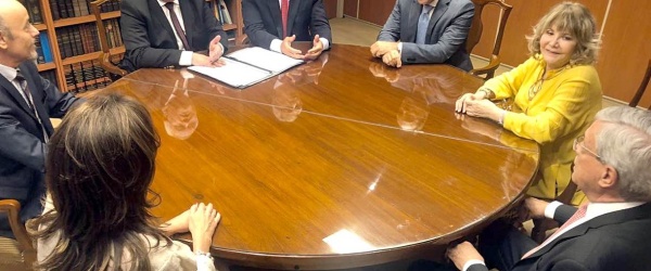 La vergüenza institucional que provocan las ‘acordadas de necesidad y urgencia’