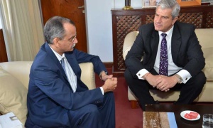 El embajador Khatua invita a gobernantes y empresarios de Salta a visitar la India
