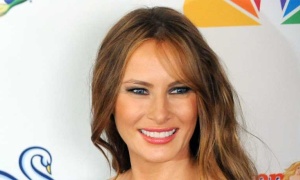 Melania Trump niega haber trabajado ilegalmente en los Estados Unidos