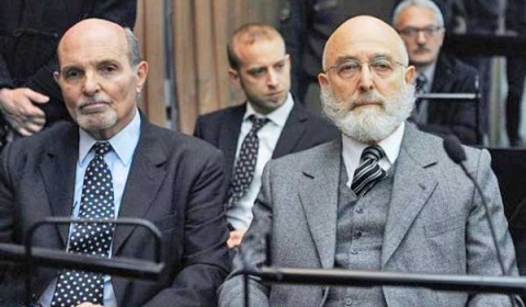 Dos funcionarios de De la Rúa condenados a prisión por los hechos de 2001